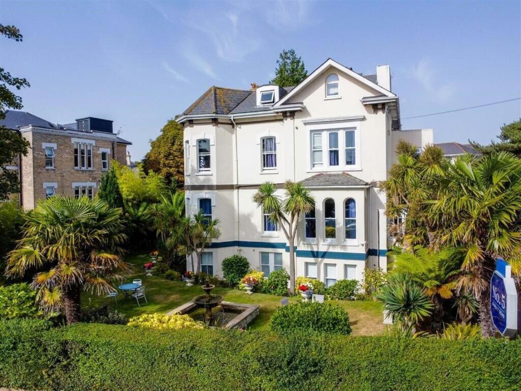 No5 Durley Road - Contemporary Serviced Rooms And Suites Bournemouth Zewnętrze zdjęcie